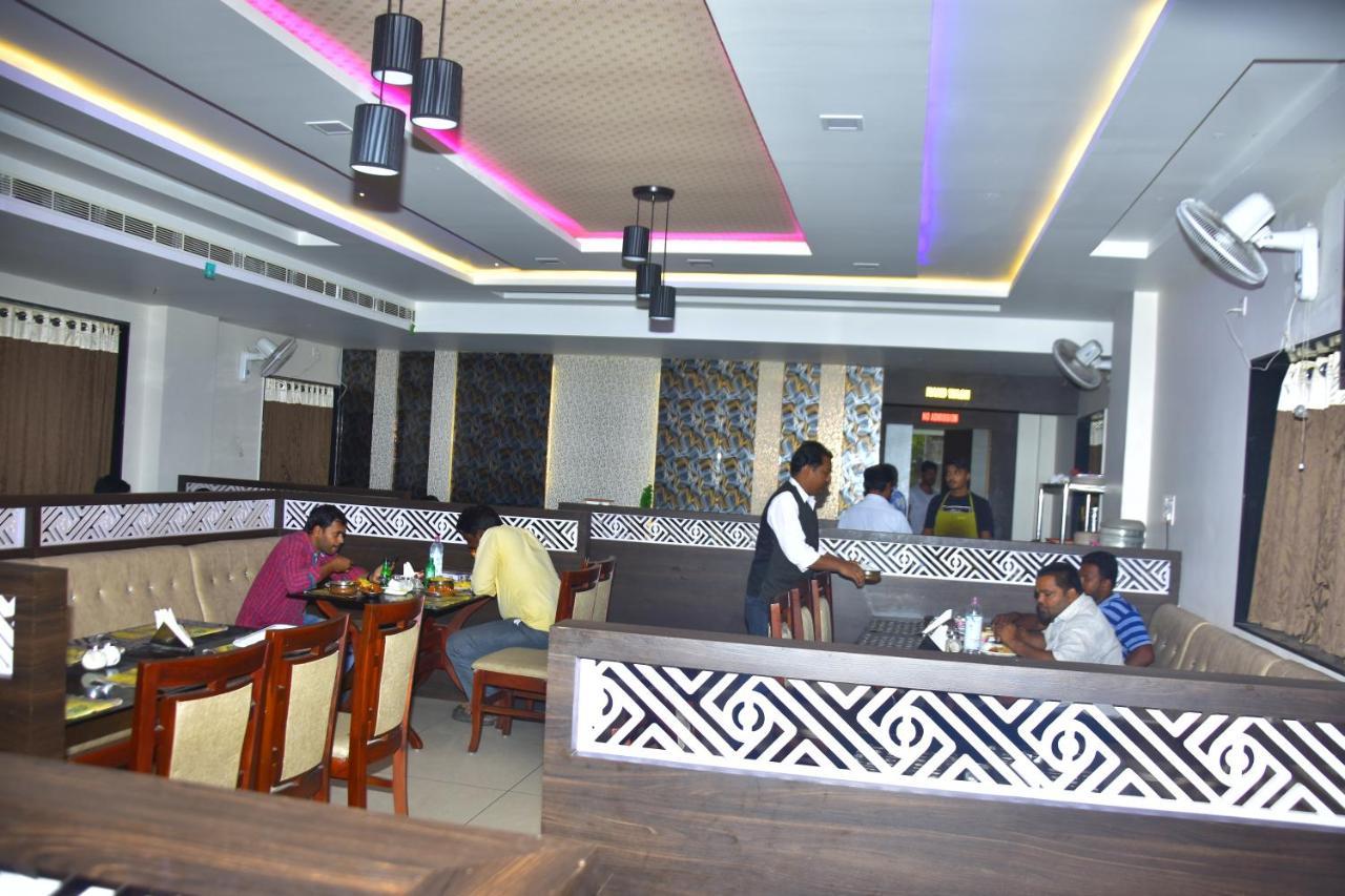 Отель Pagadala Grand Residency Bapatla Экстерьер фото